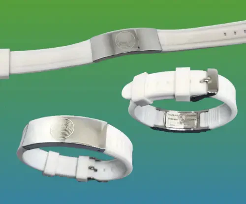Three pictures show a white wristband with a shiny silver plate. The plate has a fingerprint design on it. The wristband is displayed on a background that fades from blue to green.